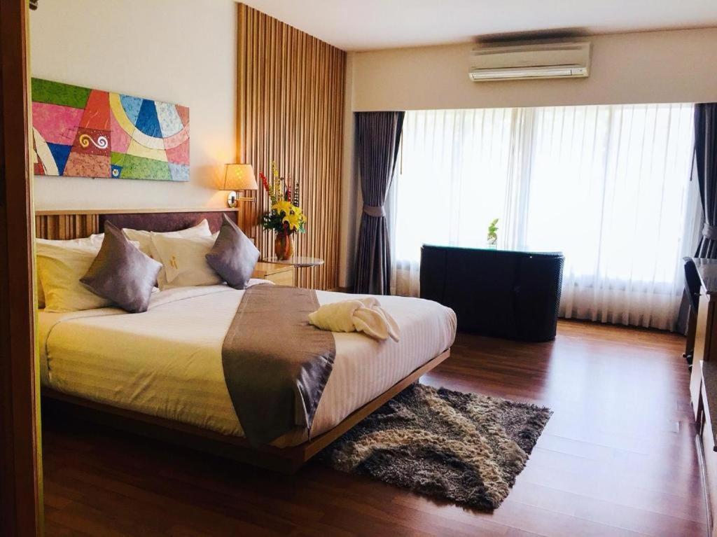 Mamaison Hotel Buri Ram Exterior foto