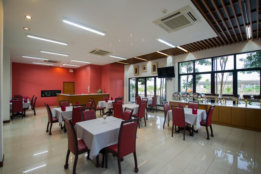 Mamaison Hotel Buri Ram Exterior foto