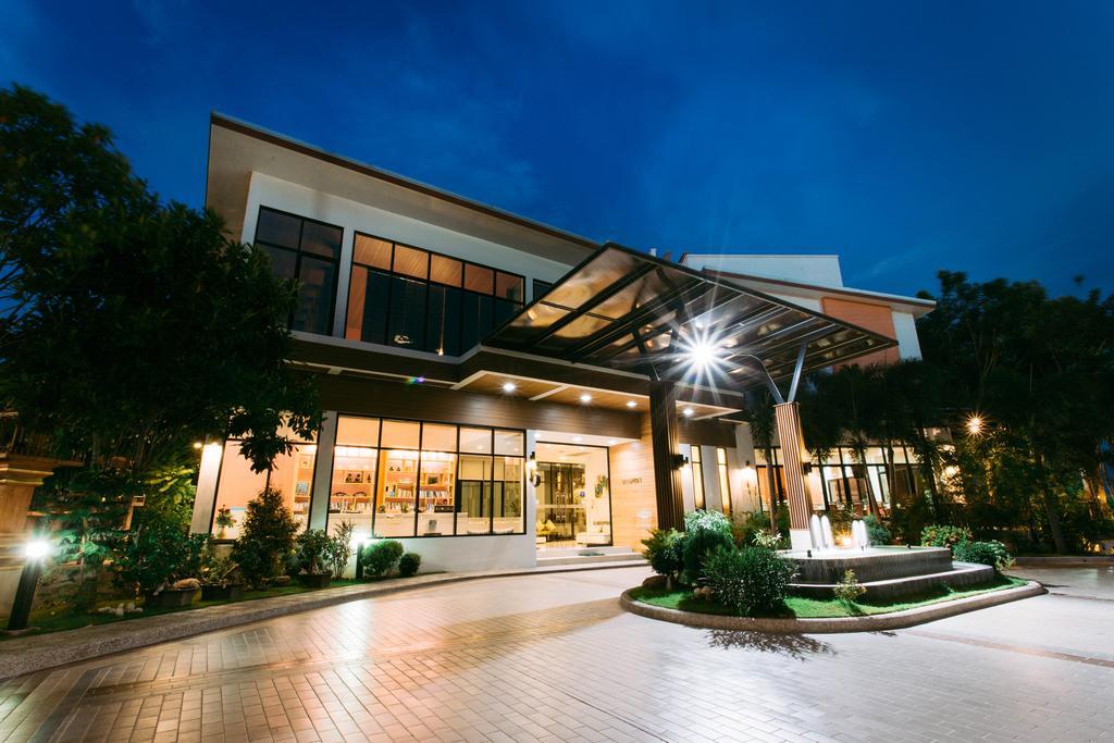 Mamaison Hotel Buri Ram Exterior foto